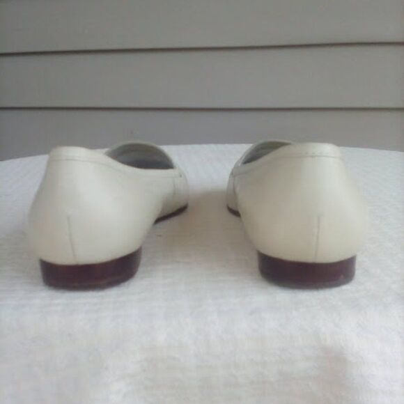 Enzo Angiolini Women's Liberty Opal Cream Loafers size 7.5 M - Picture 4 of 9